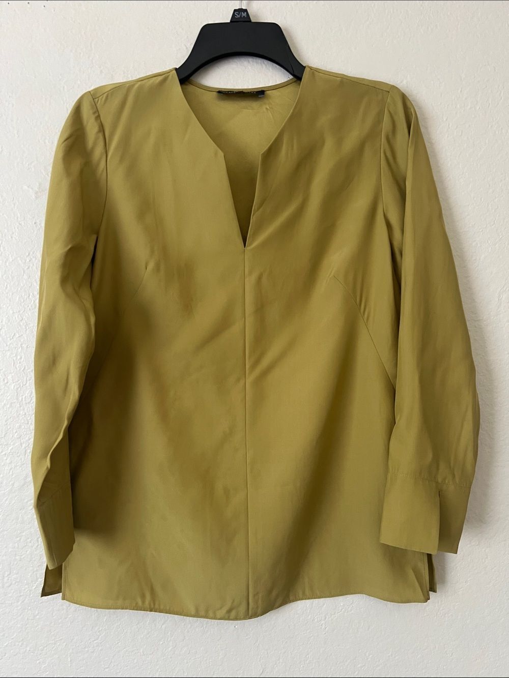 EUC Lafayette 148 New York 100% Silk Long Sleeve Green Size Unknown